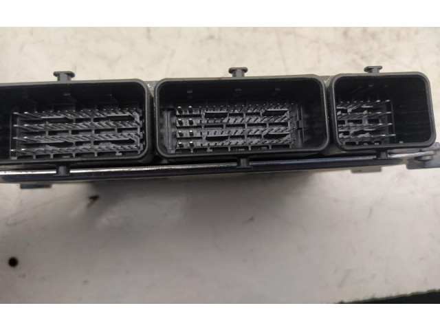 Řídící jednotka 237109221R   Renault Captur 2017