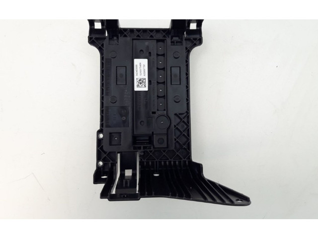 Блок предохранителей  1EA915345A, 1EA915345A   Volkswagen ID.5    