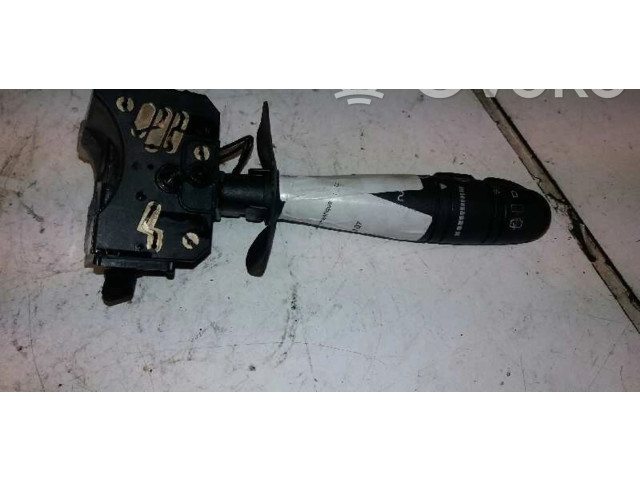 Ручка стеклоочистителей 7701040736   Renault Scenic RX