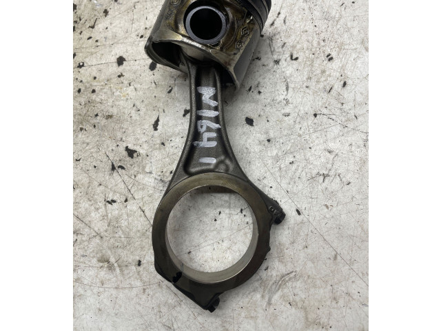 Píst 912389, 120060082   Nissan Navara D40    V9X 