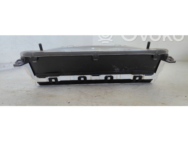 Панель приборов 3411068J10   Suzuki Liana       