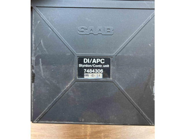 Блок управления двигателем Блок управления 7484306, WithPlug   Saab 9000 CD