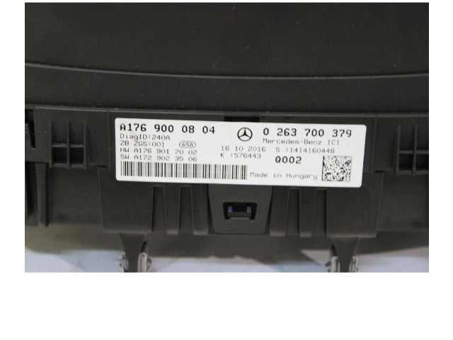 Přístrojová deska  Mercedes-Benz A W176 2014 A1769000804  
