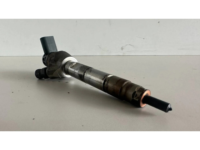 Vstřikovač 8514143   BMW 4 F32 F33  pro naftový motor 2.0  