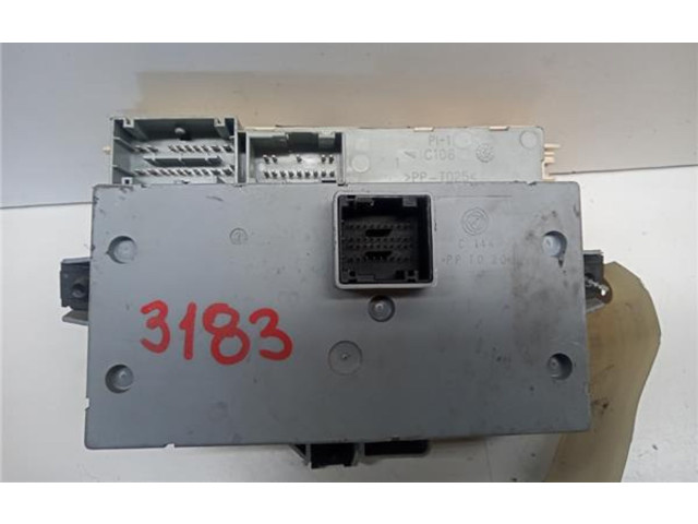   Pojistková skříňka 51742420, 4655875860698377   Alfa Romeo GT 2005