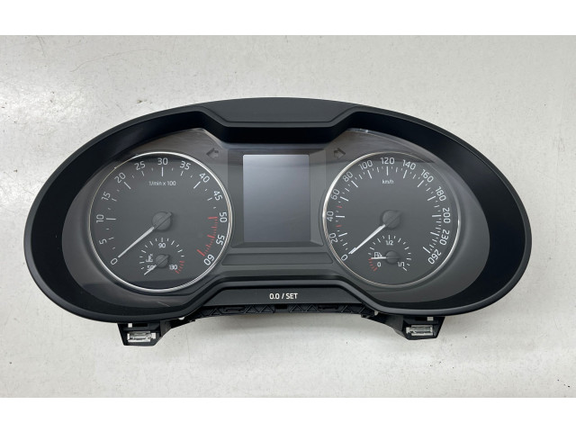 Přístrojová deska  Skoda Octavia Mk3 (5E) 2015 5E0920751B, 2552015  