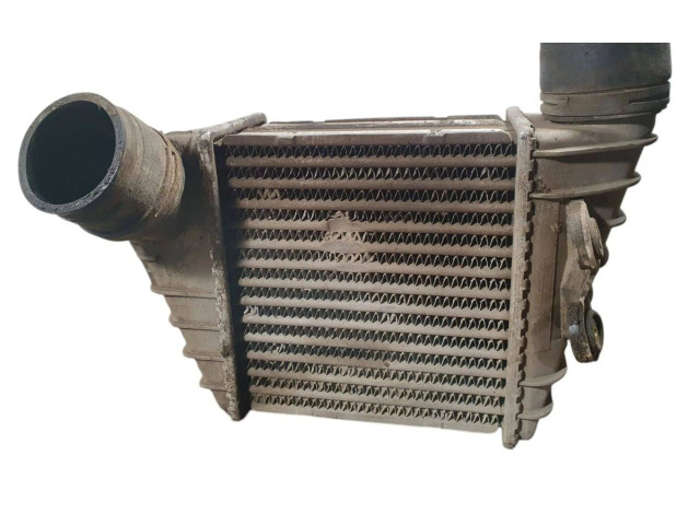 Интеркулер  1J0145805B   Audi A3 S3 8L 