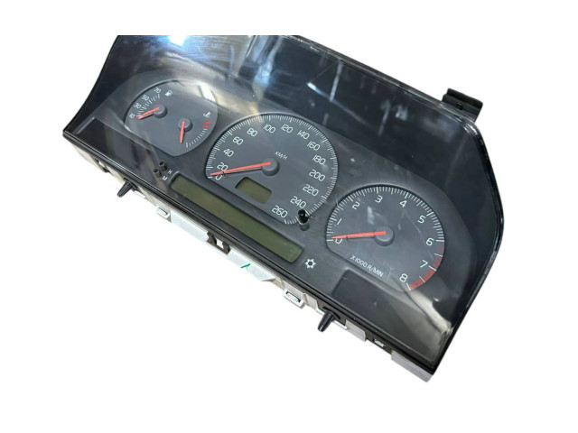 Přístrojová deska  Volvo S70  V70  V70 XC 1998 9168144, 9168138  