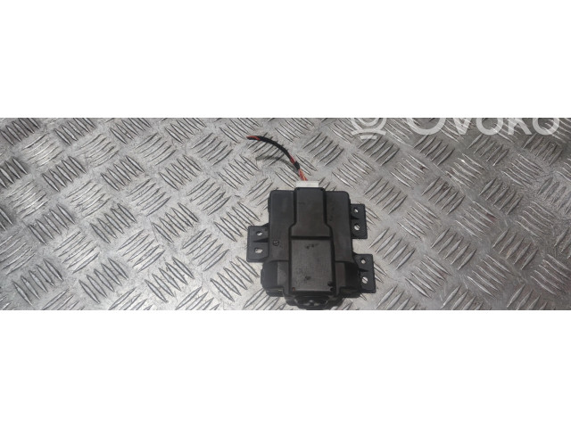   Pojistková skříňka 071712130137   Mercedes-Benz C W205 2018