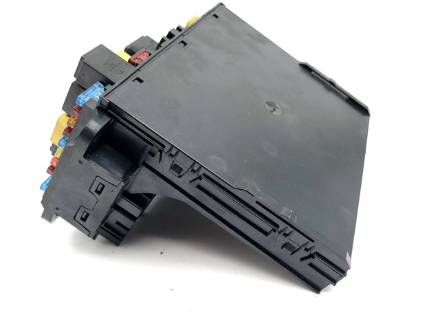 Блок предохранителей A2035452801, 2035452801   Mercedes-Benz C W203    