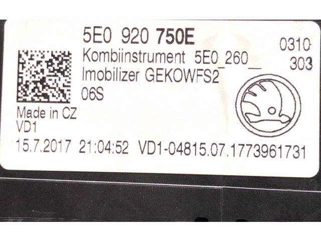 Přístrojová deska  Skoda Octavia Mk3 (5E) 2017 5E0920750E  