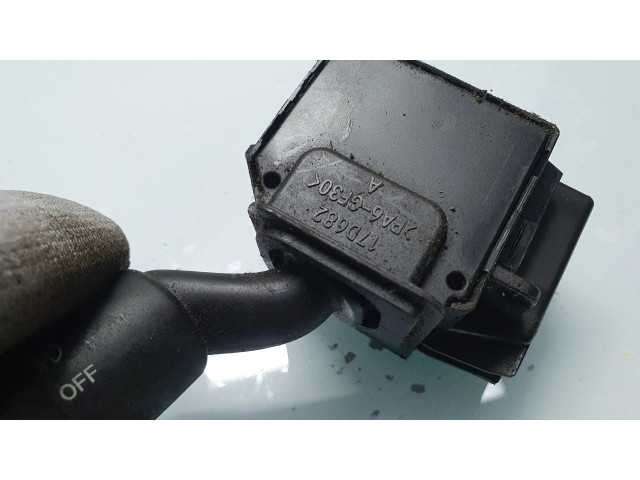Ручка стеклоочистителей 17D682   Mazda 3 I