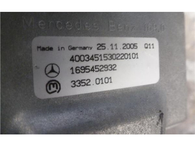 Volant Mercedes-Benz B W245 2006   