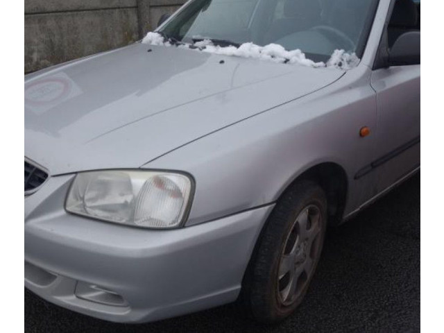 Zpětné zrcátko  Hyundai Accent 2002    