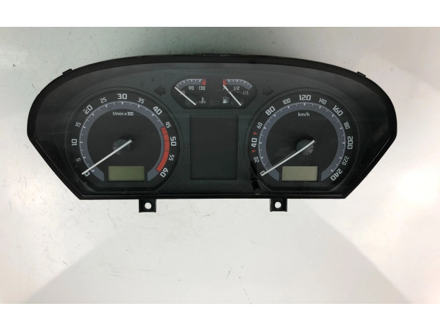Přístrojová deska  Skoda Fabia Mk1 (6Y) 2002 6Y0920881E  