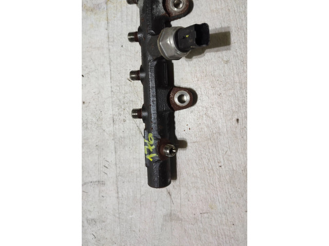Vstřikovací lišta 175210651R, 171820375   Mercedes-Benz A W176    K9KA460 
