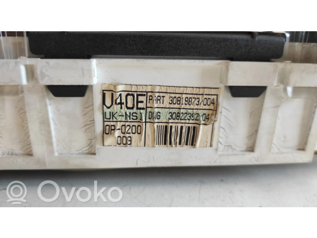 Панель приборов 30819873004, OP0200009   Volvo S40, V40       