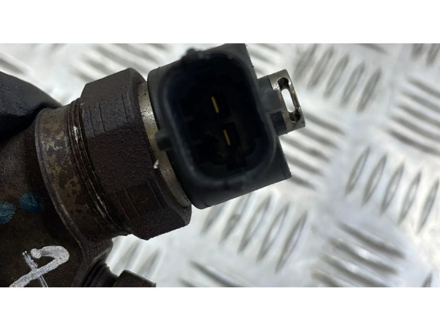 Vstřikovač 0445110059   Chrysler Voyager  pro naftový motor 2.8 ENR 