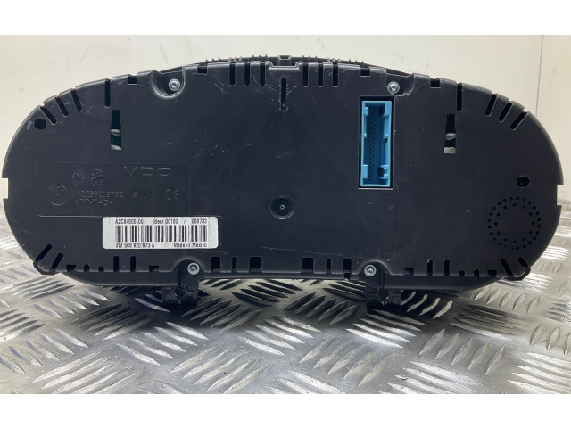 Přístrojová deska  Volkswagen Jetta VI 2013 5C6920973A  