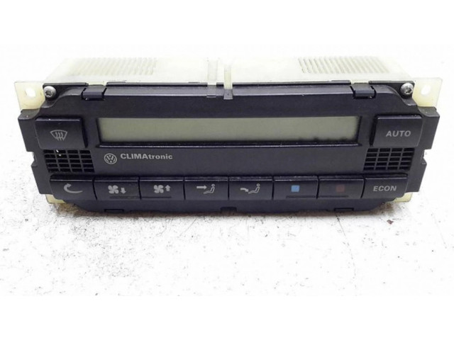 Блок управления климат-контролем 3B1907044A, 5HF00761702   Volkswagen PASSAT