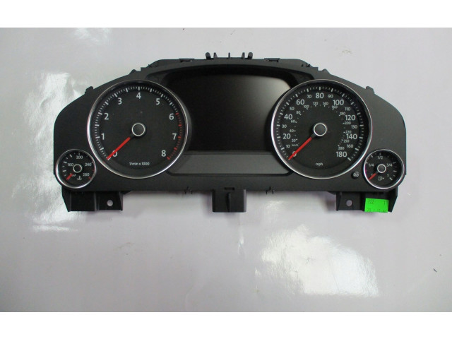Панель приборов 7P6920980   Volkswagen Touareg II       