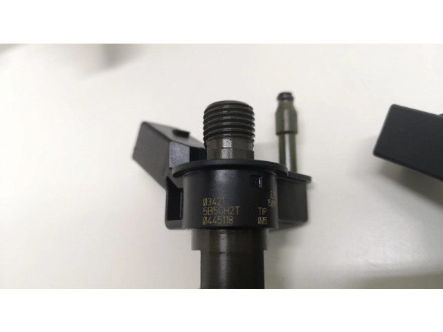 Форсунка 857156501, 8571555    BMW 7 G11 G12 для дизельного двигателя B57D30A 3