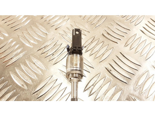 Vstřikovač 31336653   Volvo XC90  pro benzínový motor 2.0  