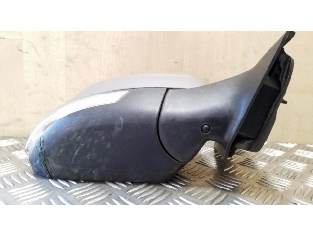Zpětné zrcátko pravé Ford Focus 2012  E4024201  