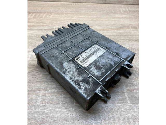 Řídící jednotka HOM7700113281, 0281001995   Renault Laguna I 1994