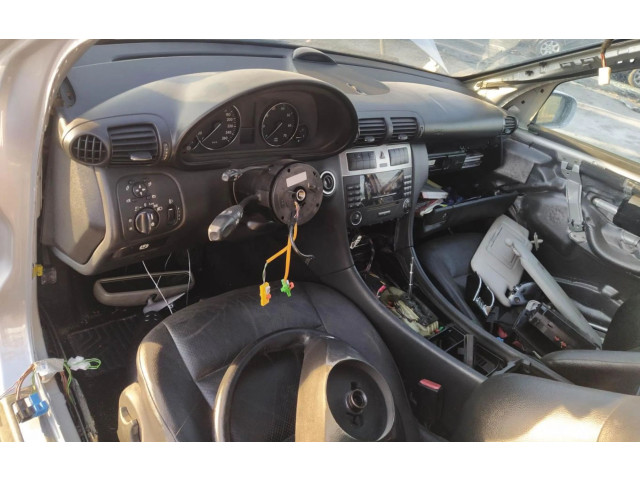 Volant Mercedes-Benz C W203    