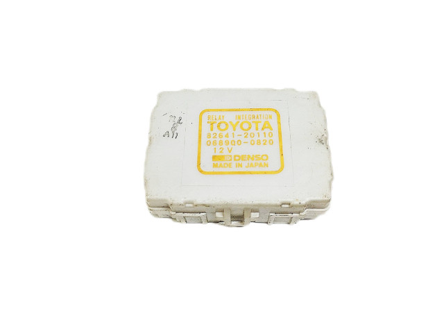 Блок управления 82641-20110   Toyota Camry