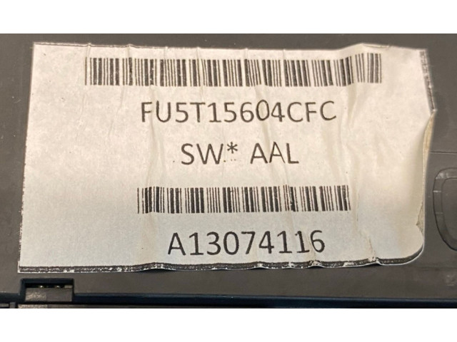   Pojistková skříňka DG9T14B476B, FU5T15604   Ford Mondeo MK  2016