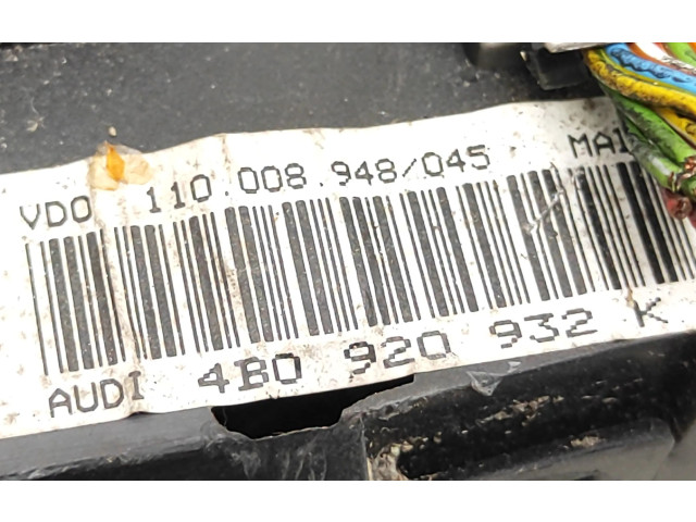 Přístrojová deska  Audi A6 S6 C5 4B 2001 4B0920932K, 110008948  