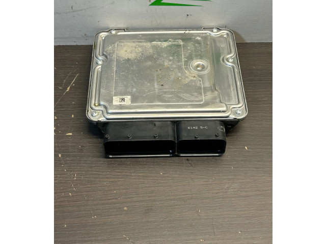 Řídící jednotka 55579447, 55583654   Opel Meriva B 2012