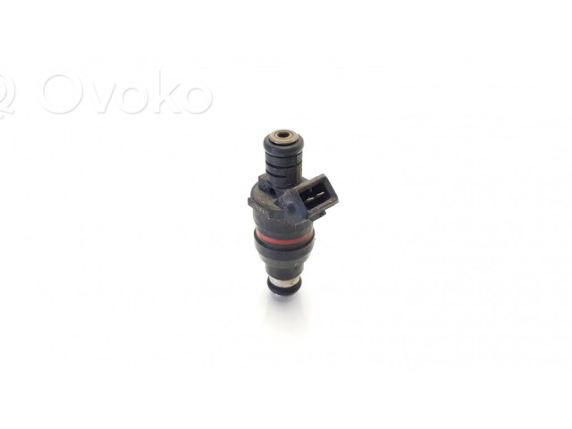 Vstřikovač 1747406, 03763FA   BMW 7 E38  pro benzínový motor 4.0  