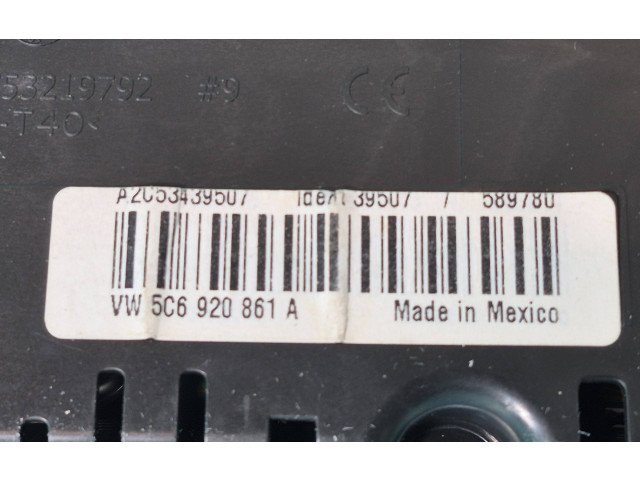 Přístrojová deska  Volkswagen Jetta VI 2012 5C6920861A, ZYS0001702  