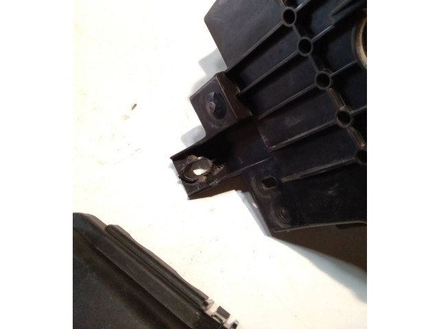   Pojistková skříňka 9661086980   Peugeot 207 2007