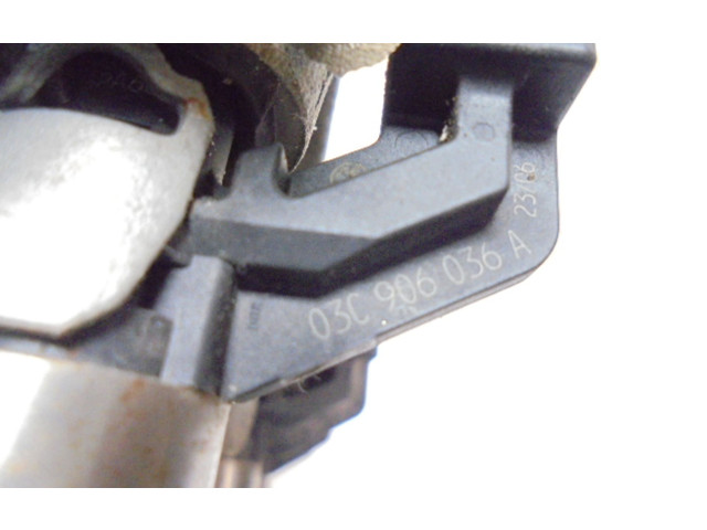 Vstřikovač 03C906036A, 03C906036A   Audi A4 S4 B6 8E 8H     