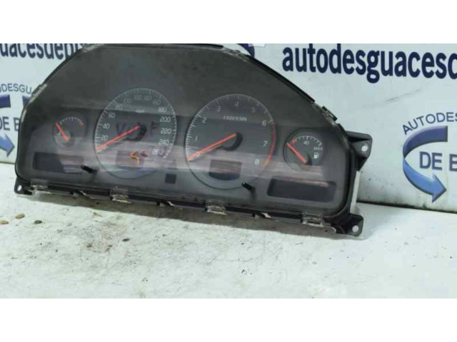 Přístrojová deska  Volvo S80  9472449  