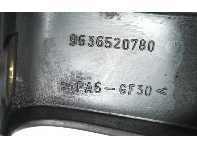 Топливная рампа 9636520780, 16V   Peugeot 307  