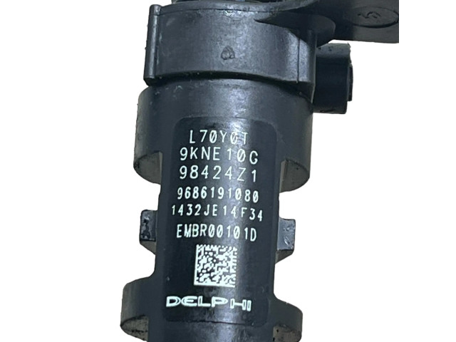 Vstřikovač 9686191080   Ford C-MAX II  pro naftový motor 2.0  