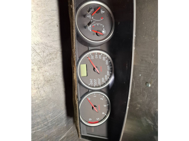 Přístrojová deska  Nissan Primera 2002 Av619  