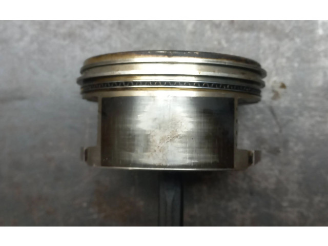  Поршень с шатуном - 4654355E  Chrysler Voyager  