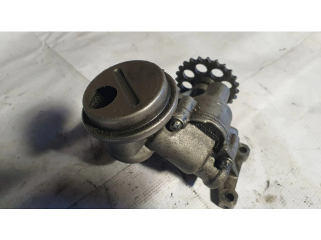 Čerpadlo oleje 6061810801, R6041810520   Mercedes-Benz C W203 2.2  