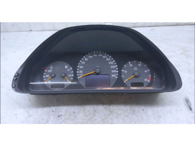 Přístrojová deska  Mercedes-Benz E AMG W210 1999 2105400311, 88311281  