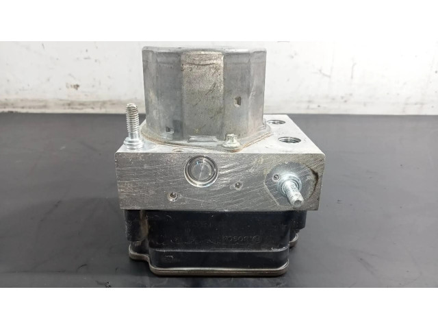 Блок АБС A0004312900   Mercedes-Benz  GLA W156  2013-2019 года
