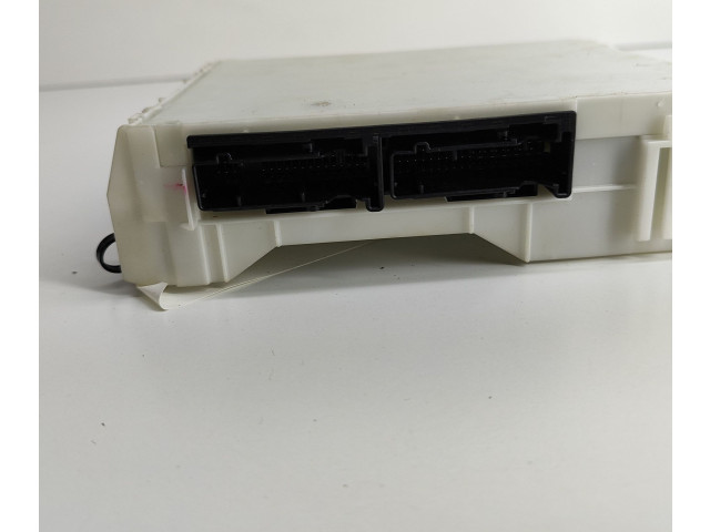 Блок комфорта 8273010030, 63572272   Toyota C-HR II   