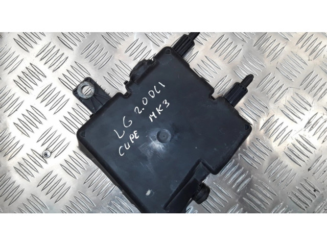 Pojistková skříňka Крышка ящика предохранителей 284B10001R, 319134136   Renault Laguna III 2010