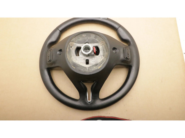 Volant Maserati Ghibli 2014 06700186830, 06700186830  