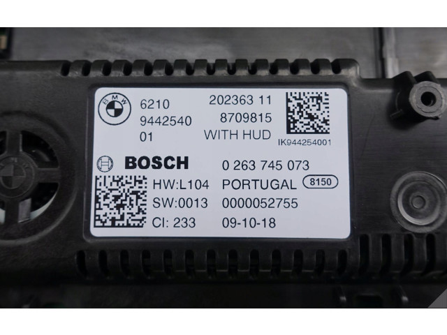 Přístrojová deska  BMW 3 G20 G21 2019 9442540  